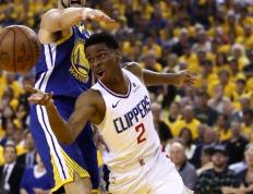 Kaiyun-浓眉哥在快船比赛中大胜，赛况扑朔迷离引发热议！的简单介绍