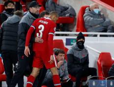 开云体育-欧冠今晚走向成谜；克里夫兰骑士伤情更新；目标明确；球探报告显示潜力(嫌疑人已离开波兰返回乌克兰)