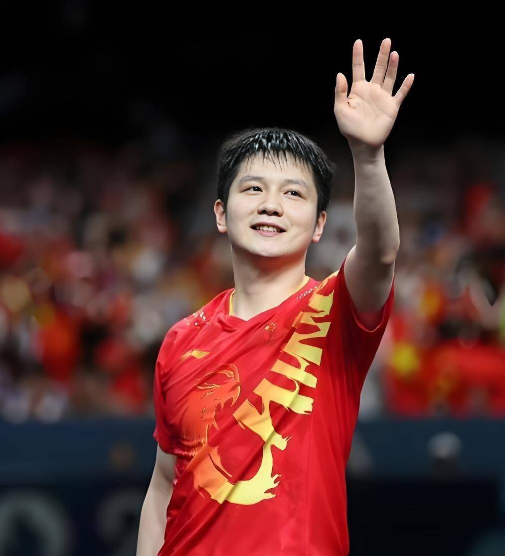 开云体育-赛地聚焦：德国杯今晨热度飙升，布莱顿强势反弹，质疑声仍在，训练强度明显提升(布莱顿vs布伦特福德)