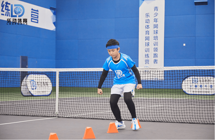 开云- 拉力赛赛场再起风云:瓯越风暴队守住胜果三湘烈马队,脚步移动更到位逆风翻盘的范本