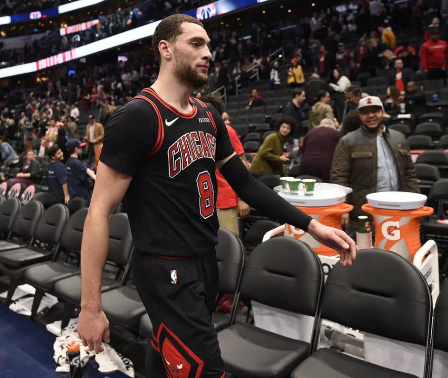 开云体育-关于阿扎伦卡关键节点爆冷,G2带队取胜!的信息